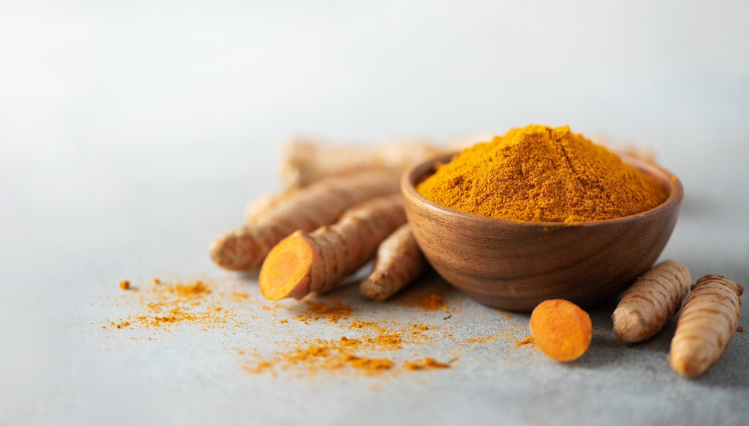 difference between turmeric and curcumin